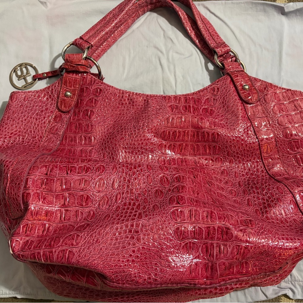 Sag Harbor Pink Croc-Embossed Shoulder Bag